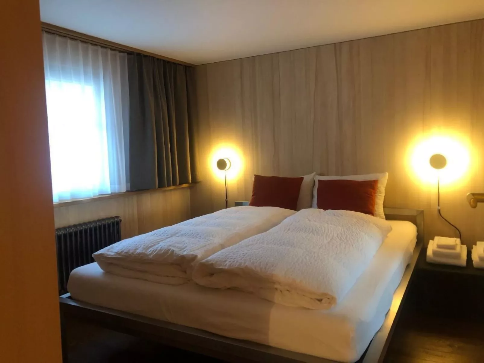 Dorf5, Kronbergblick-Inside