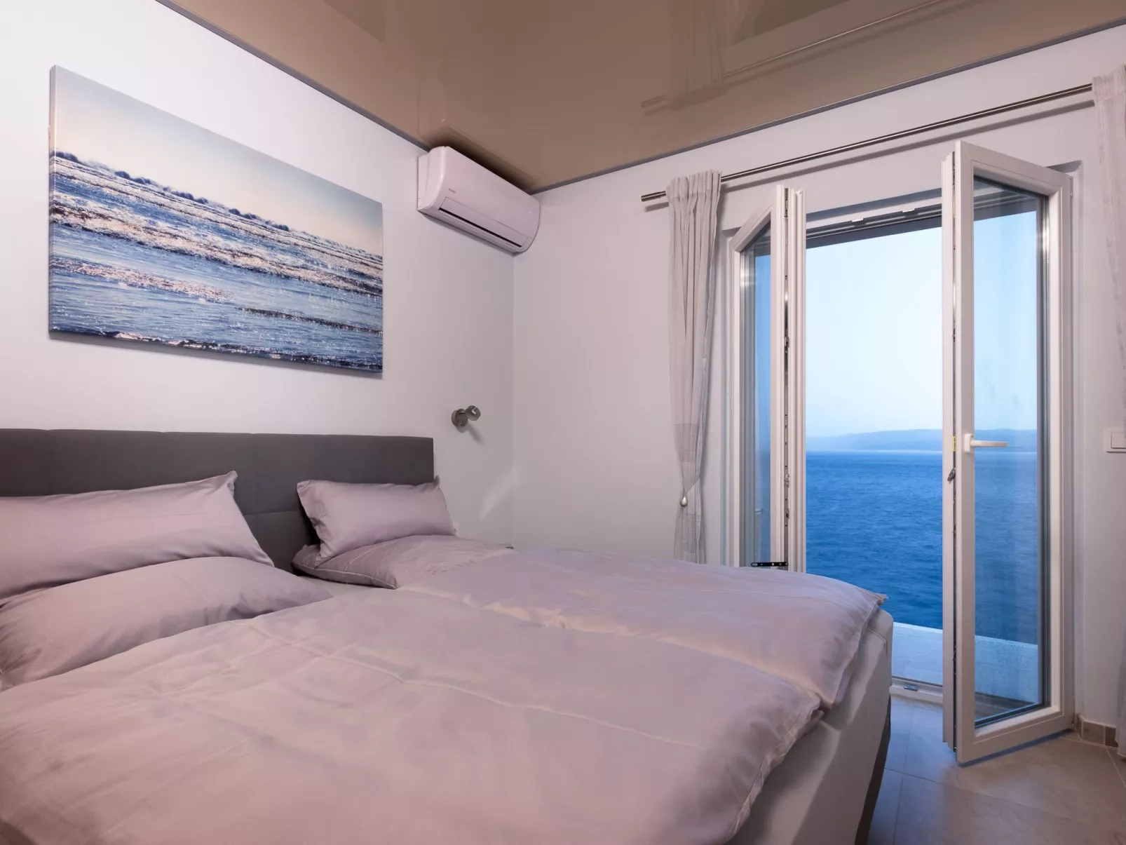 Villa am Strand - Privater beheizter Pool-Inside