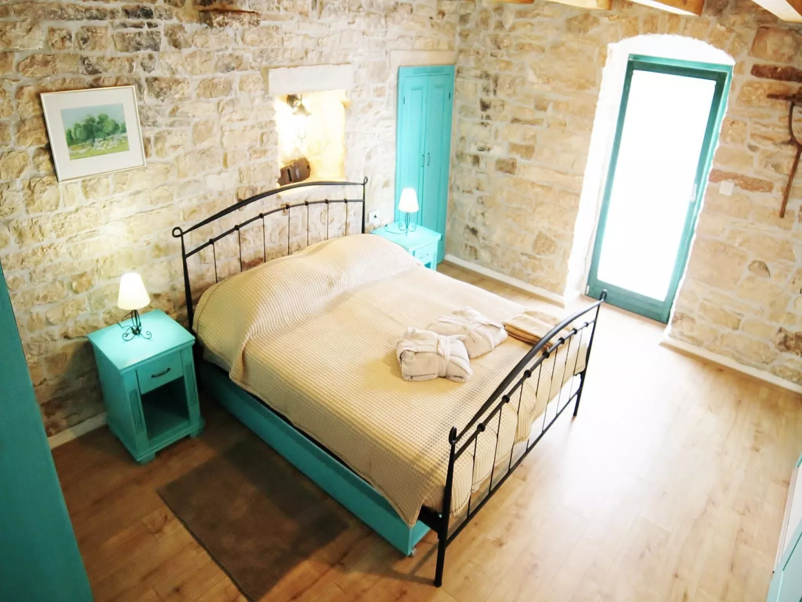 In Barat mit privatem Pool-Inside