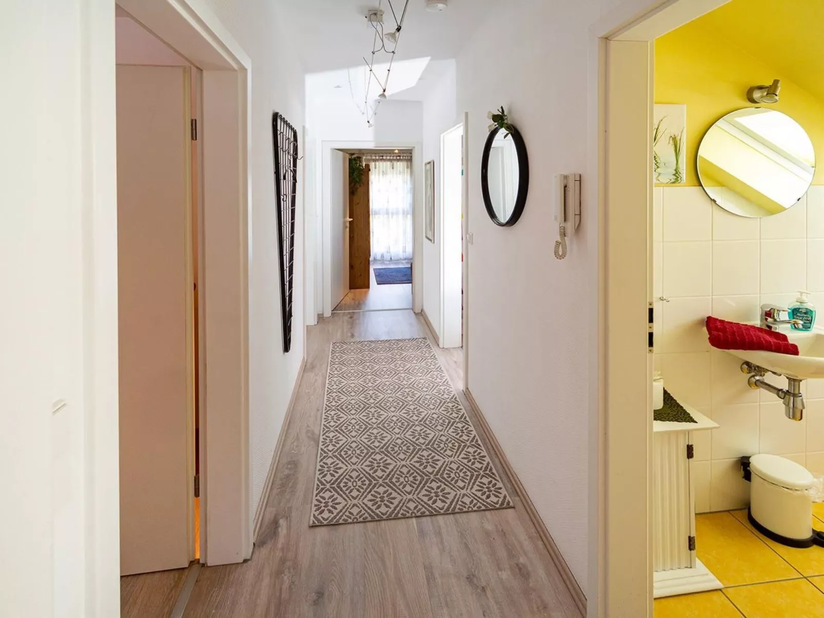 Am Bodensee mit Garten und Terrasse-Inside