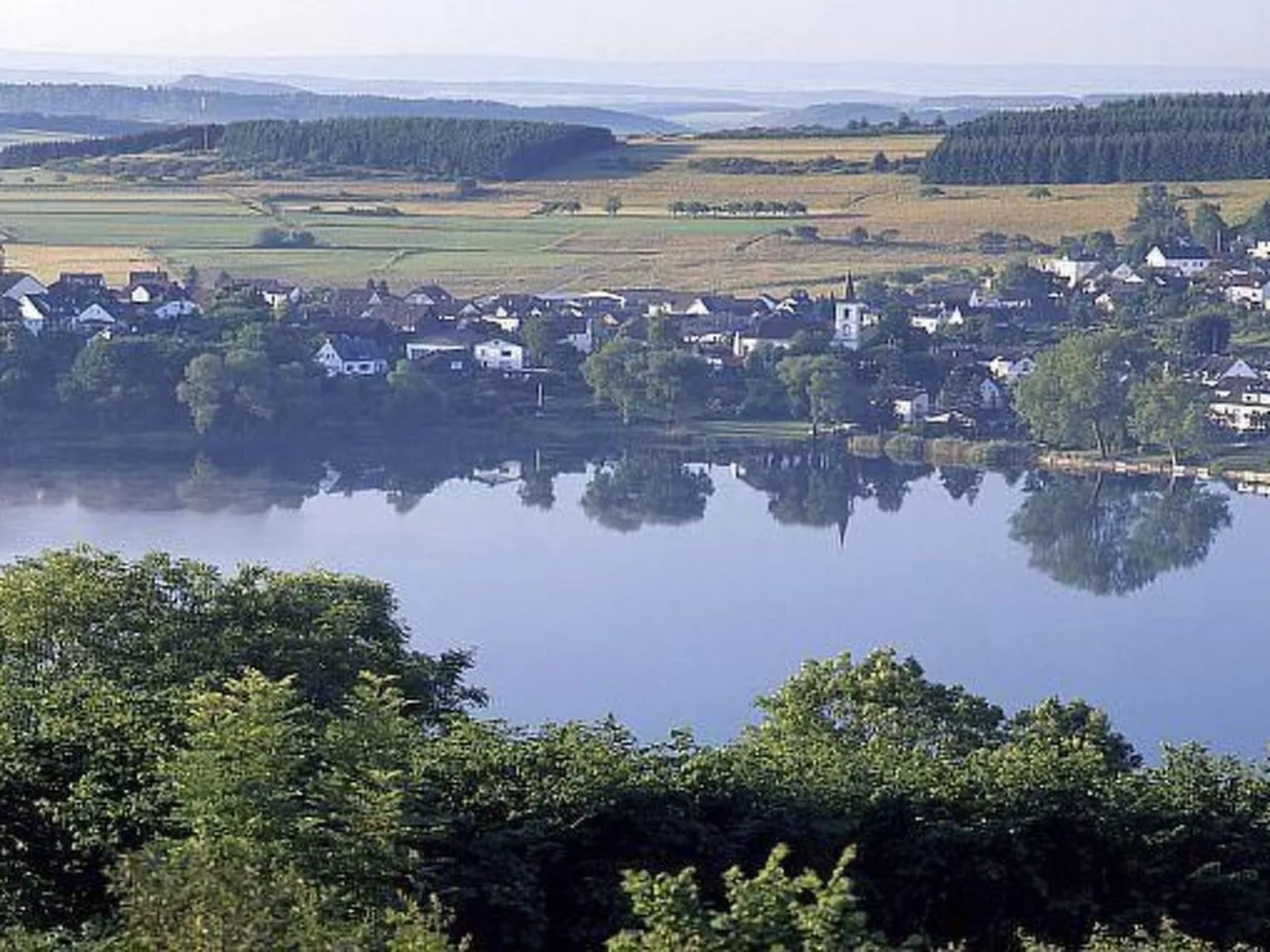 Appartement in Schalkenmehren mit Schönem Balkon-Dehors