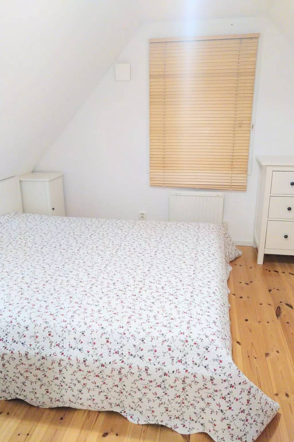 Ljugarn 1-Image-tags.info