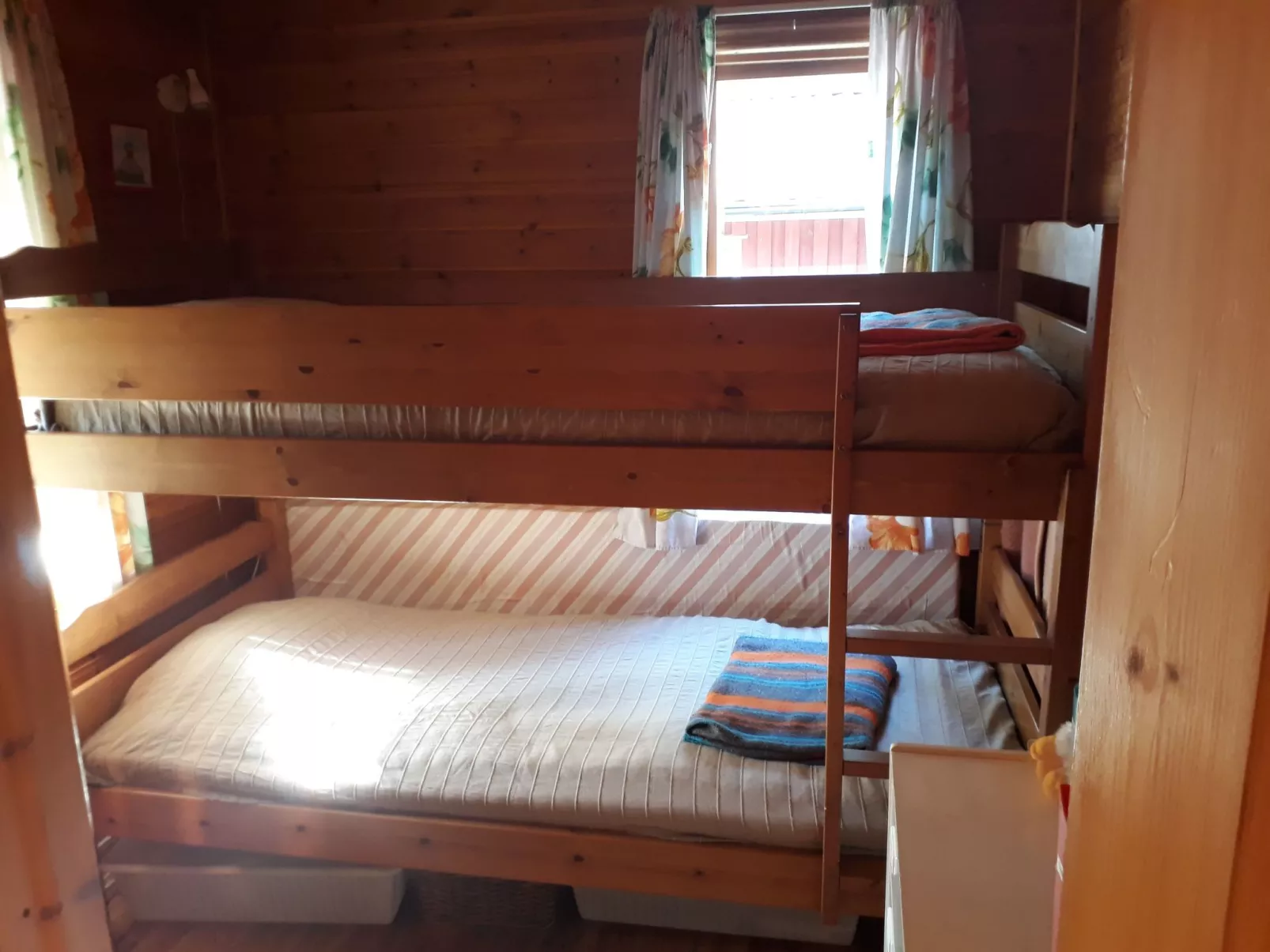 "Flodavägen 39" mit privatem Parkplatz-Inside