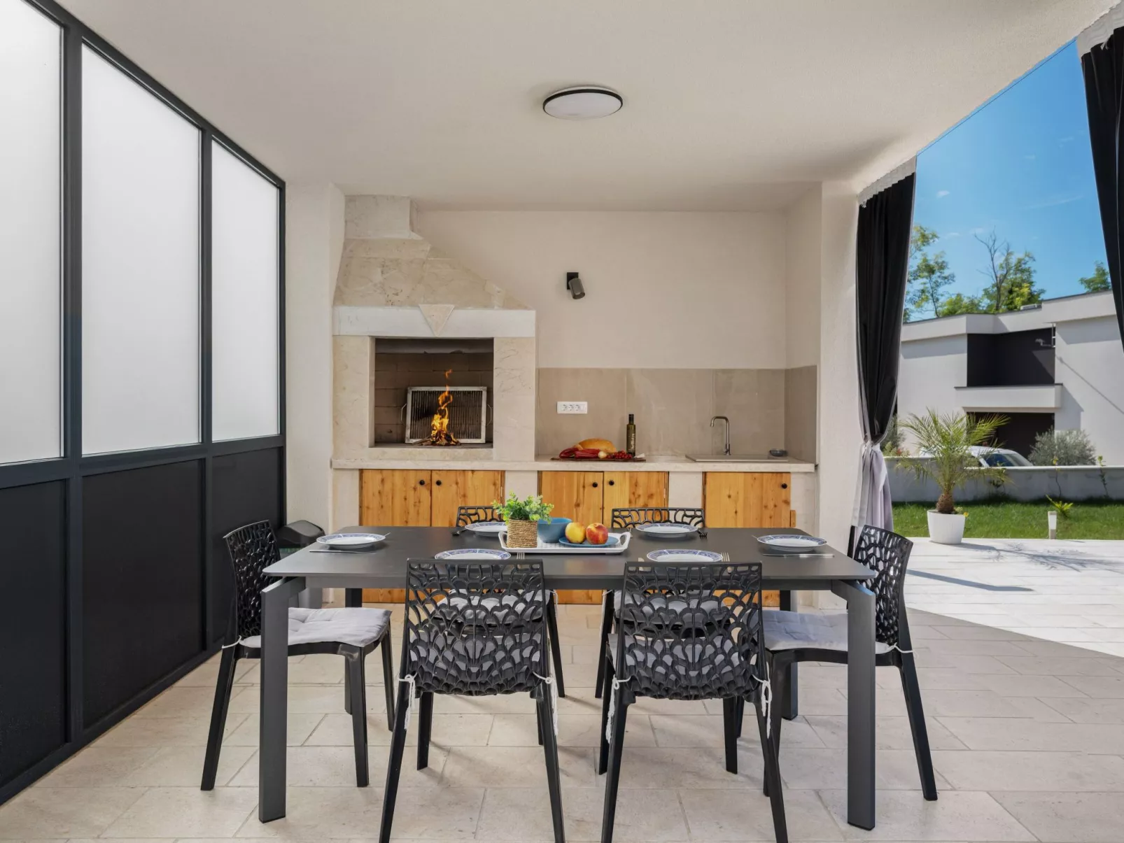 Sunset Villa B-Image-tags.info