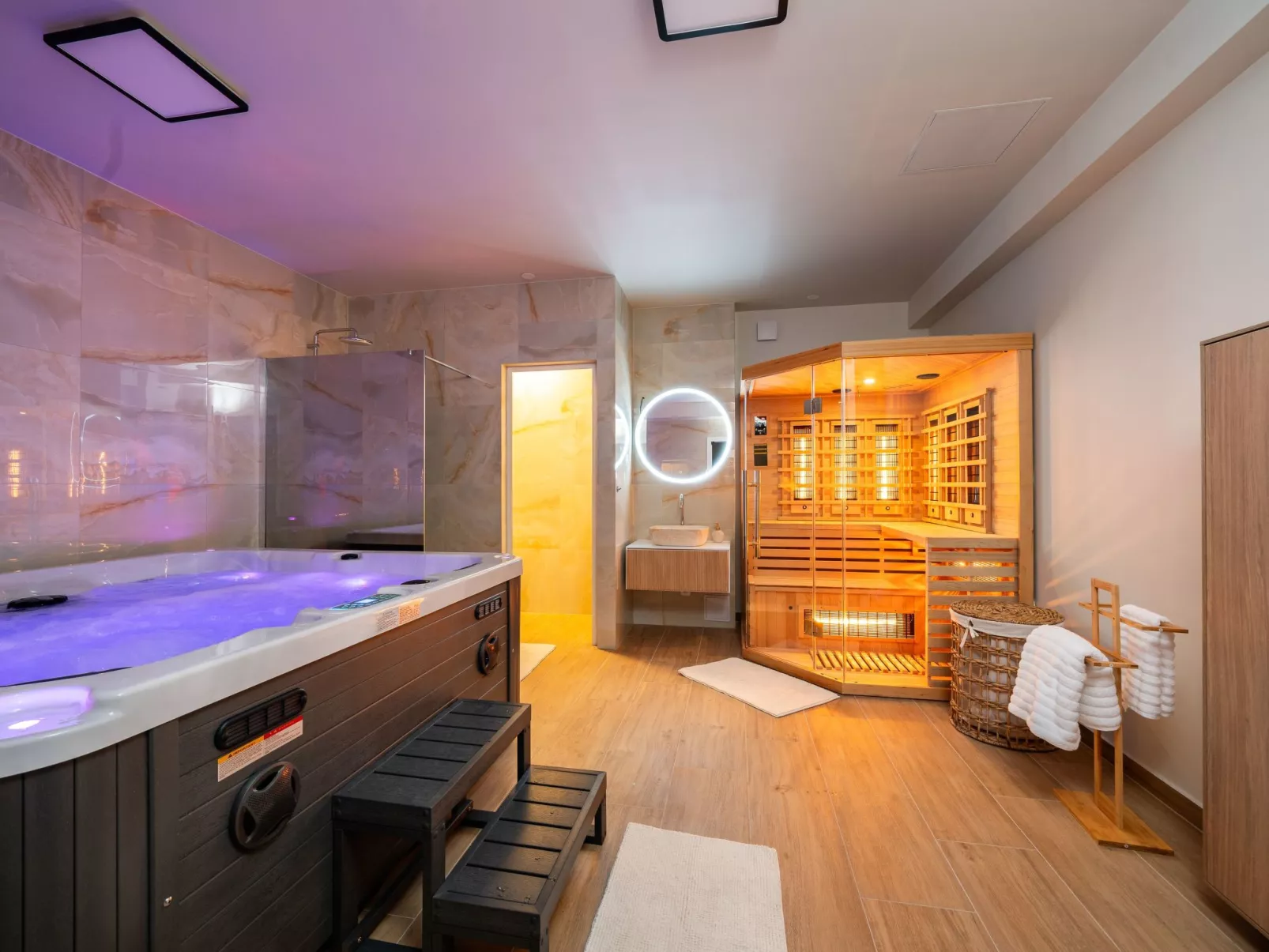 Stylisches Haus für 8 Personen und 4 Kinder-Inside