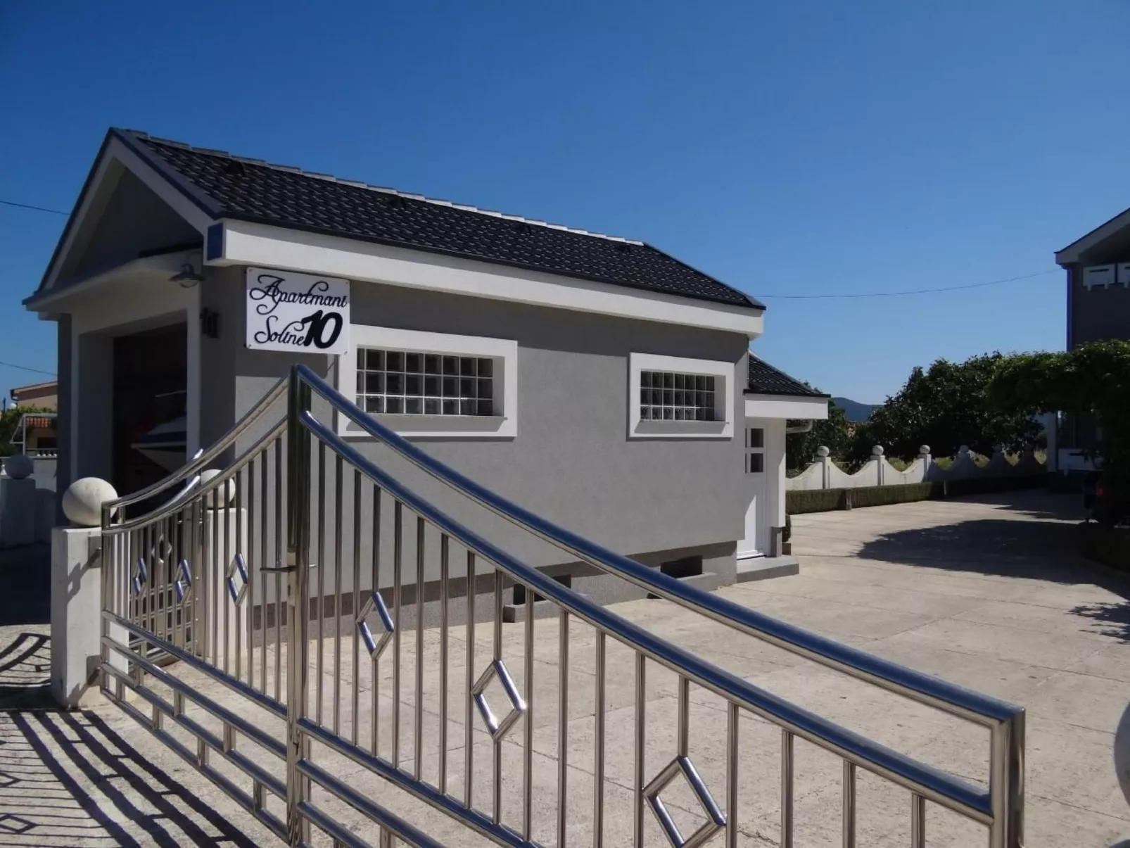 Apartment Sukosan-Outside