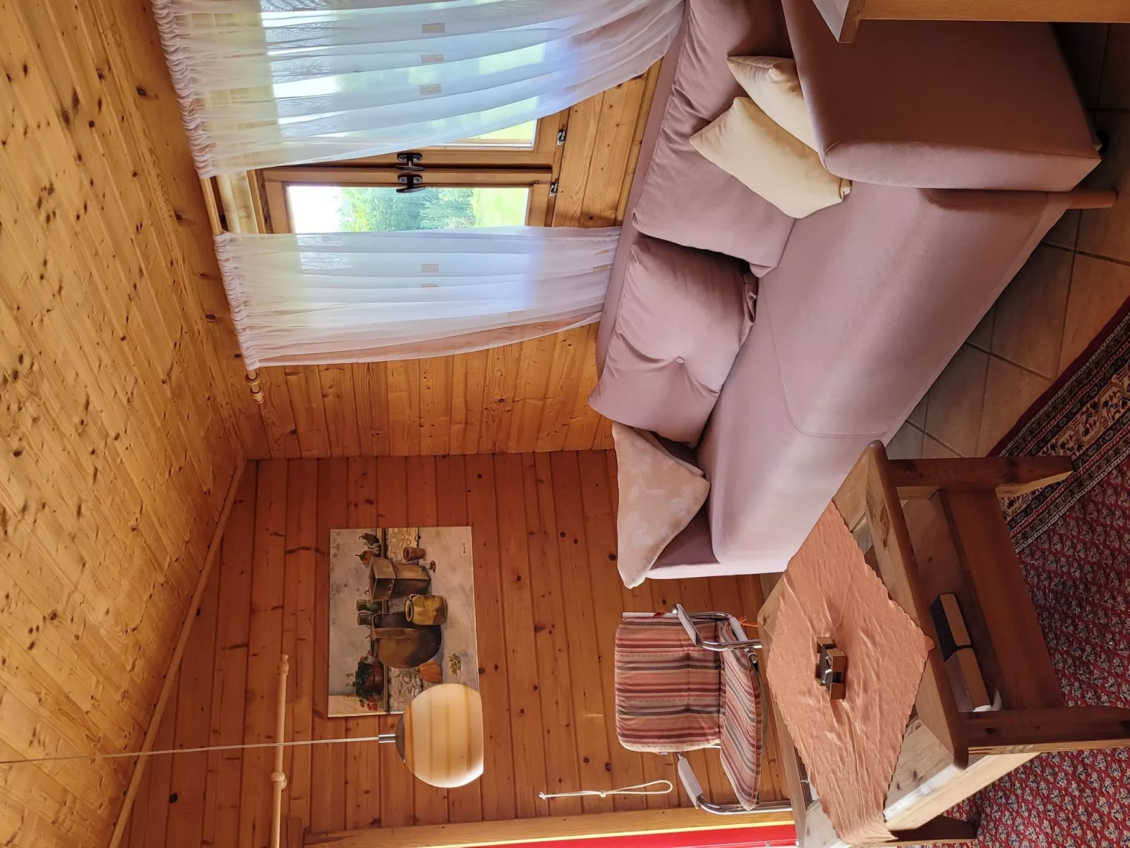 Mit Terrasse-Drinnen