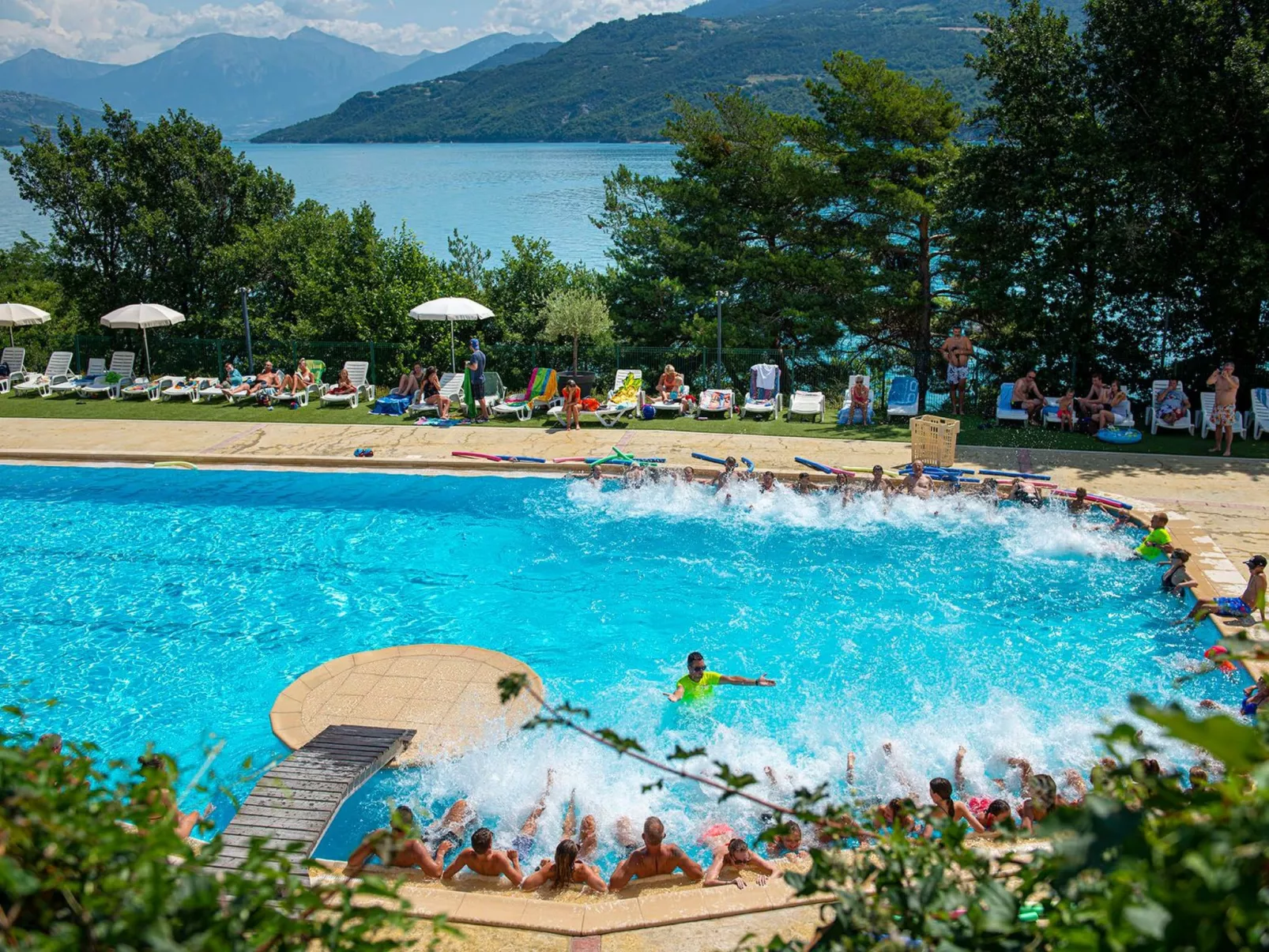 Wohnung mit Blick auf das Wasser-Outside
