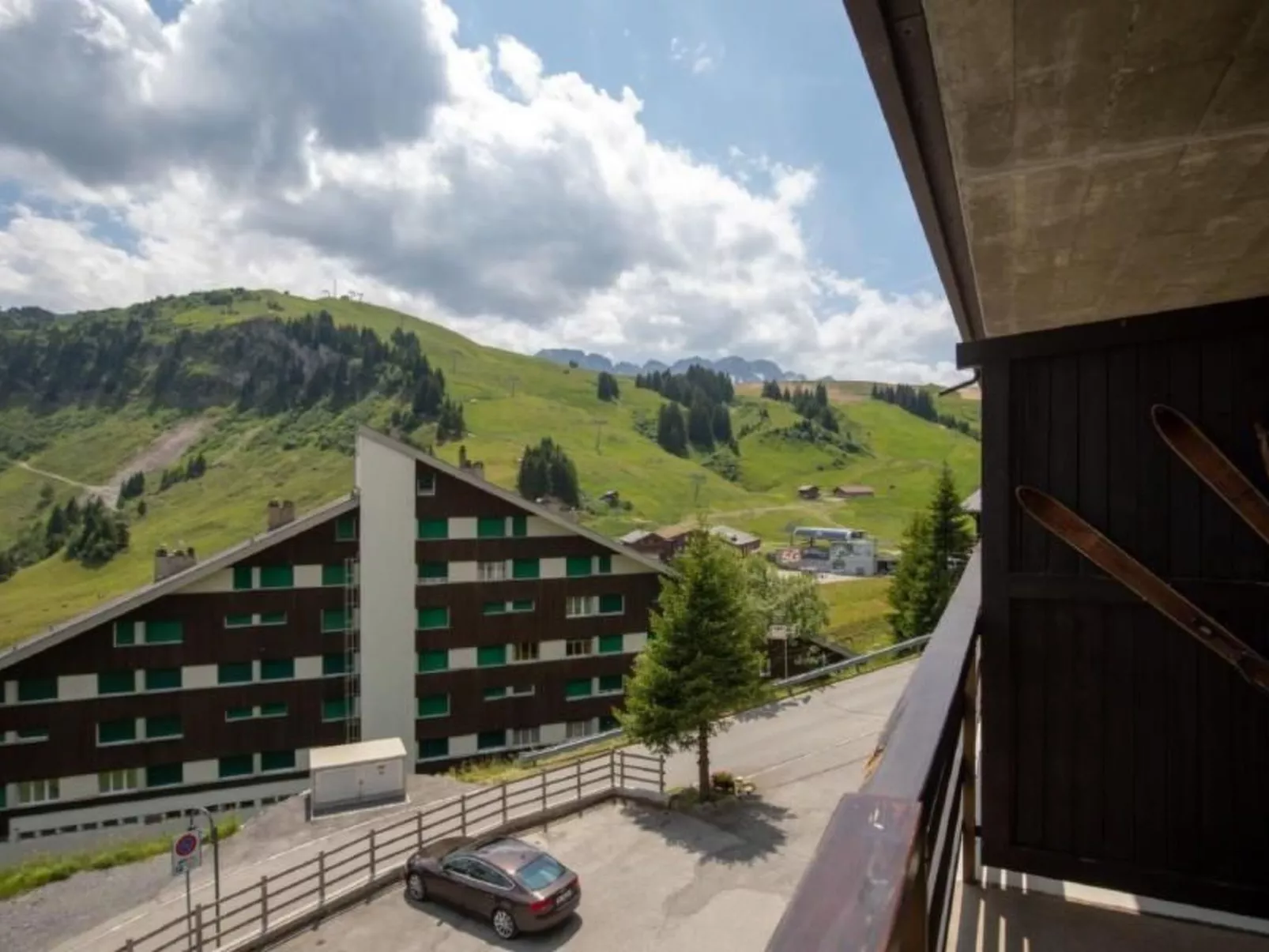 3 Zi FeWo App 23. Le Miroi an Skipiste-Draußen