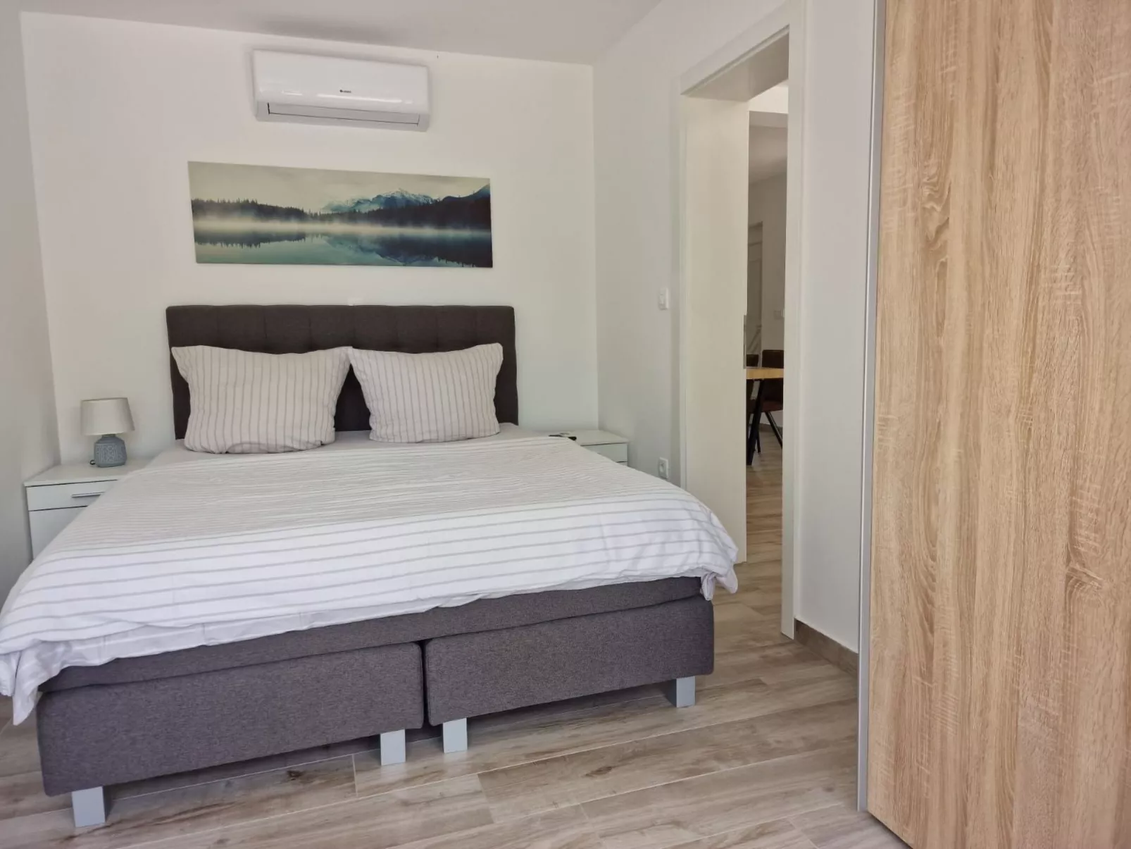 Großes Ferienhaus zur alleinigen Nutzung mit Pool-Image-tags.info