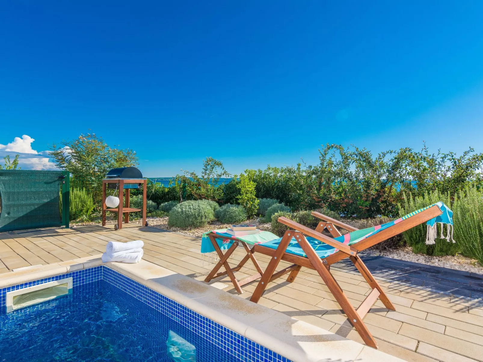 "Miri Melon" mit eigenem Pool-Draußen