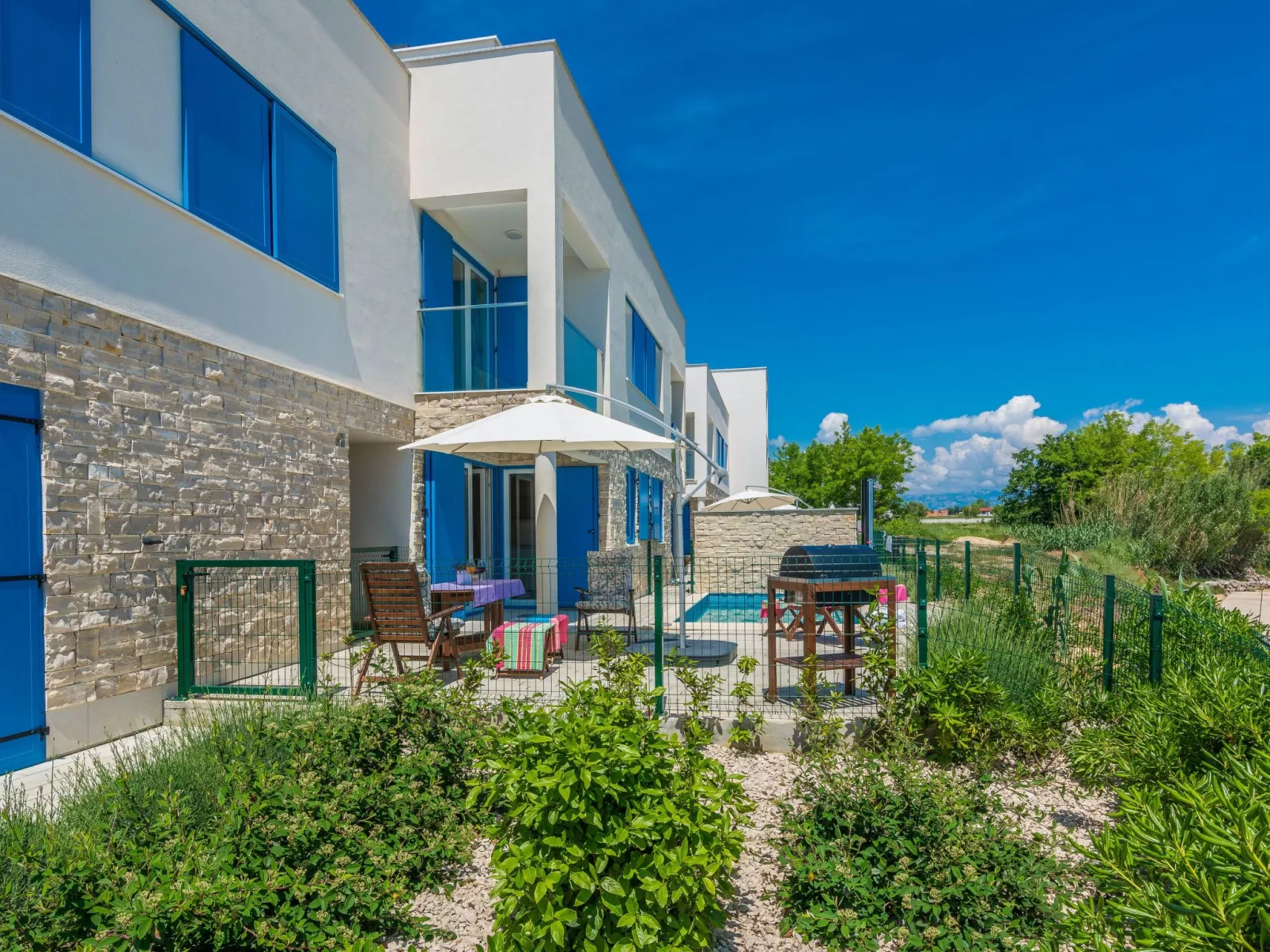 Villa Miri Jasmine - Draußen