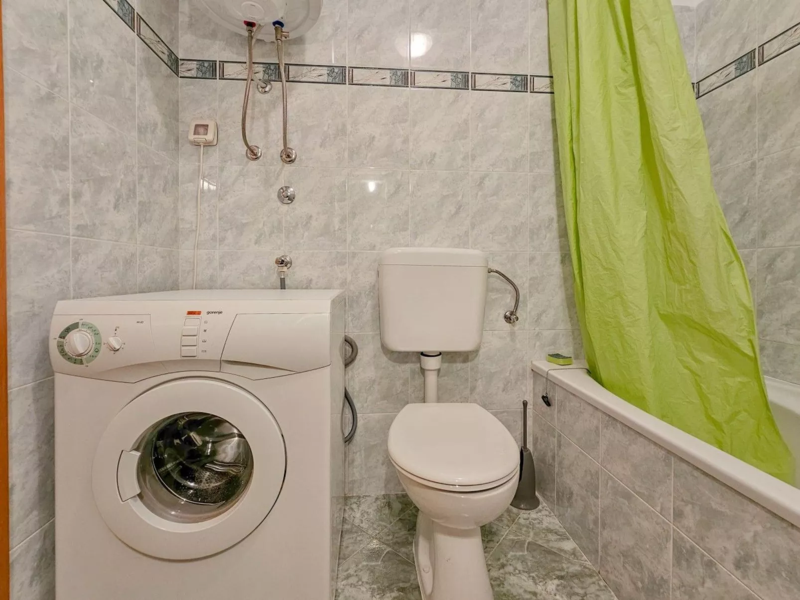 Wunderschönes Appartement in Bužinija mit Schöner Terrasse-Drinnen