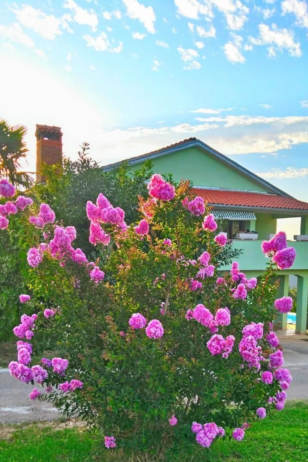 Wohnung mit privatem Pool und herrlicher Aussicht-Image-tags.info