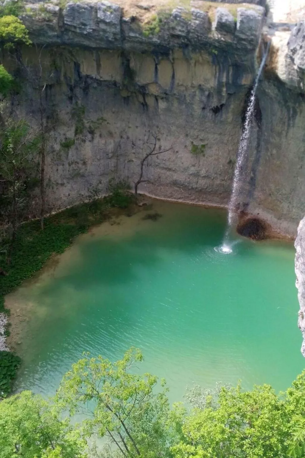 Romantische Villa mit weitläufigem Garten-Image-tags.info