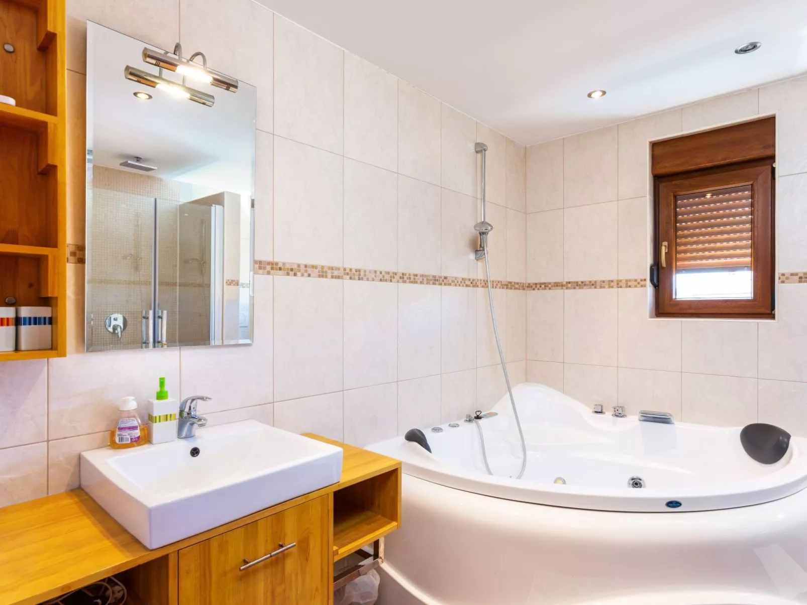 Für 5 Personen ca. 100 m&sup2; in Ližnjan, Istrien (Medulin und Umgebung)-Drinnen