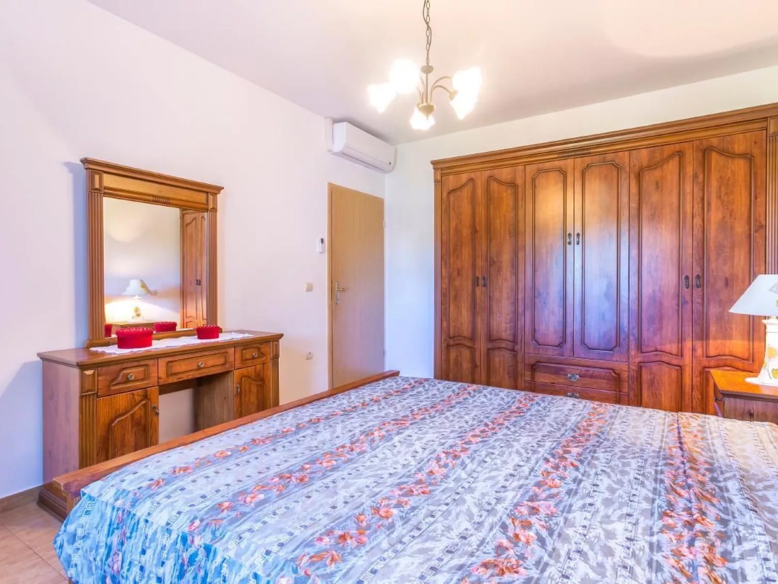 Für 5 Personen ca. 110 m&sup2; in Ližnjan, Istrien (Medulin und Umgebung)-Dedans