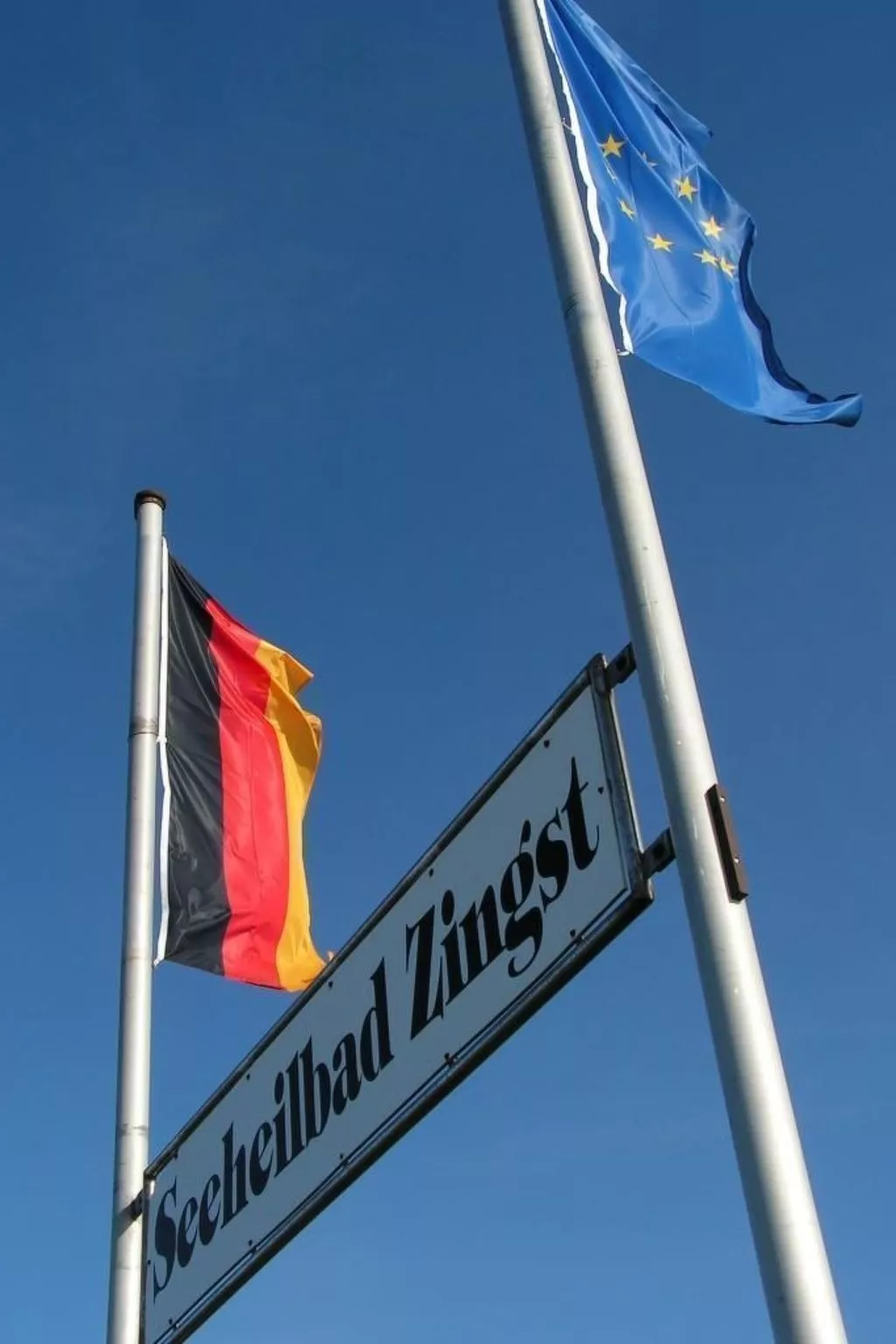 Strandnahe Wohnung mit Terrasse und Parkplatz-Outside