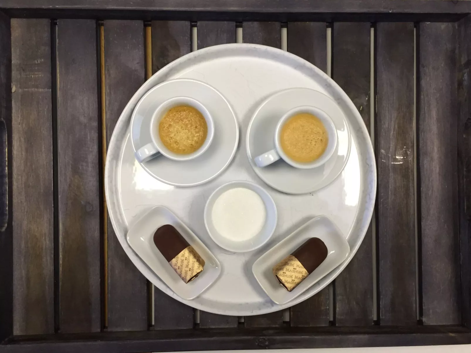 Schwedisches Glück, zwischen Wäldern und einem See-Dedans