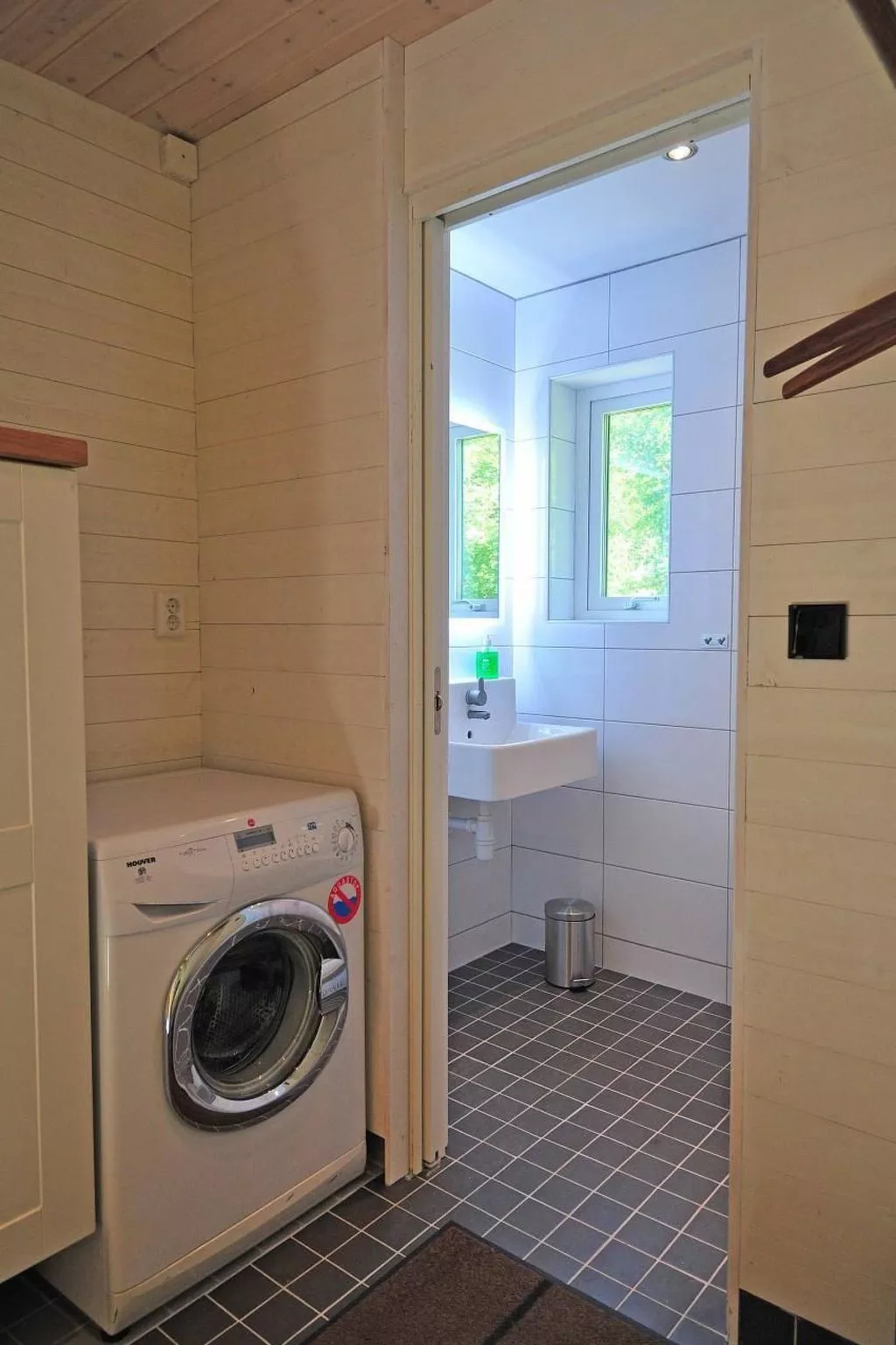 Villa "Vitasjö" mit Terrasse, Grill und Garten-Dedans