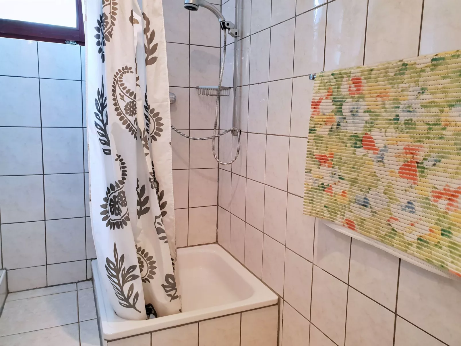 Apartment Bijelic - mit Balkon, 480 m vom Meer-Dedans