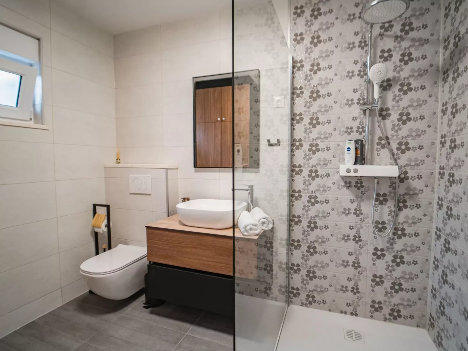 Villa Miracle in Rogoznica-Drinnen