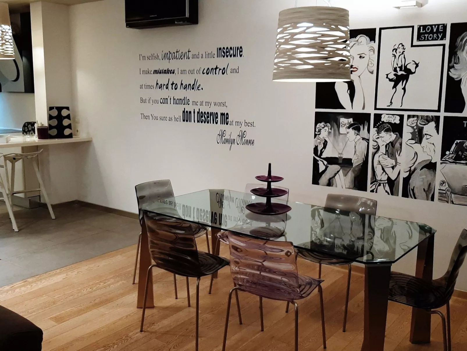 Stylisches Studio mit atemberaubendem Ausblick-Drinnen