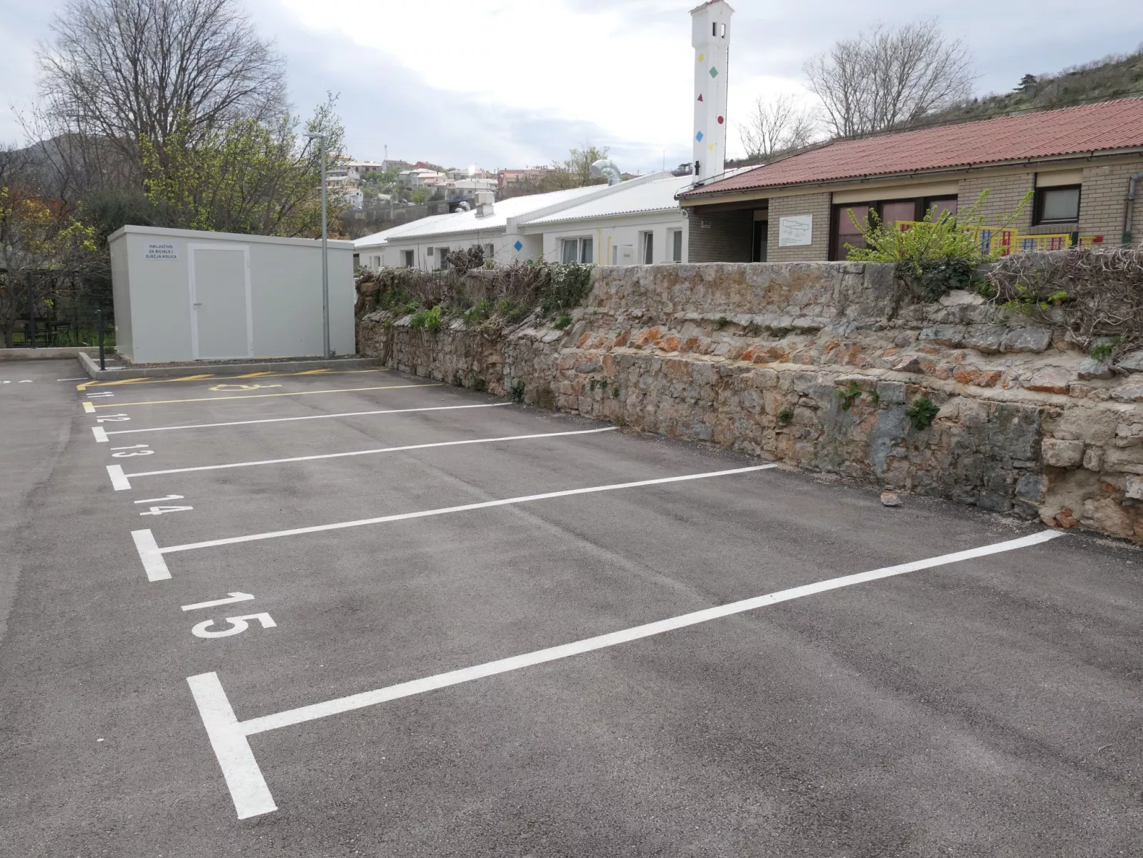 Wohnung "Torre" direkt am Wasser-Draußen