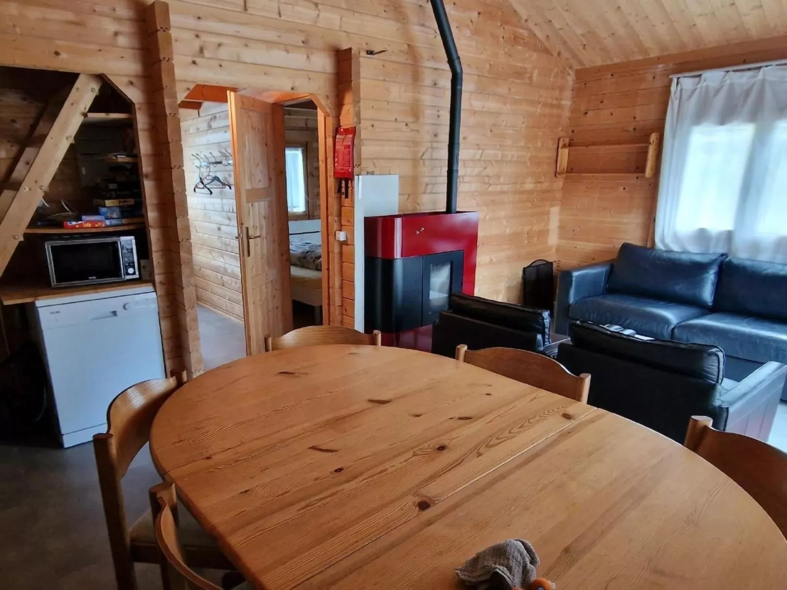 Chalet/ Blockhaus auf Camping-Drinnen