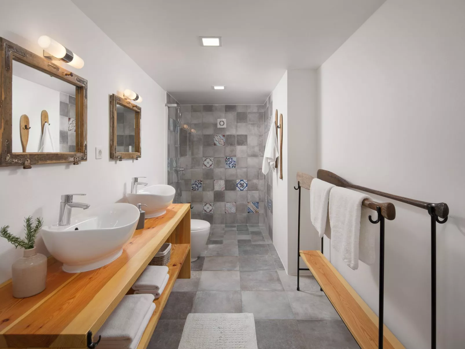 Villa Flavia Traditionelles Steinhaus mit Pool-Inside