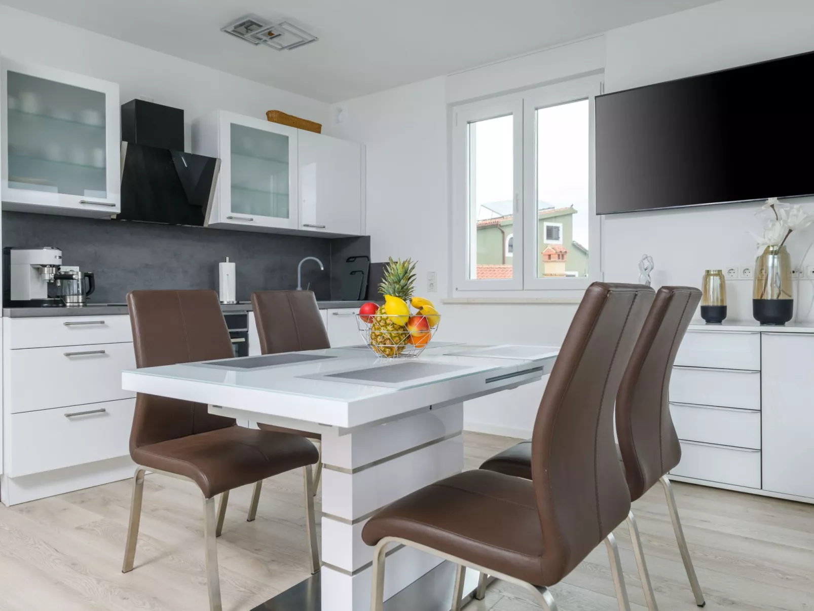 MA Premantura Luxus Apartment Nr. 3 mit Meerblick und Parkplatz für 2+2 Persone-Dedans