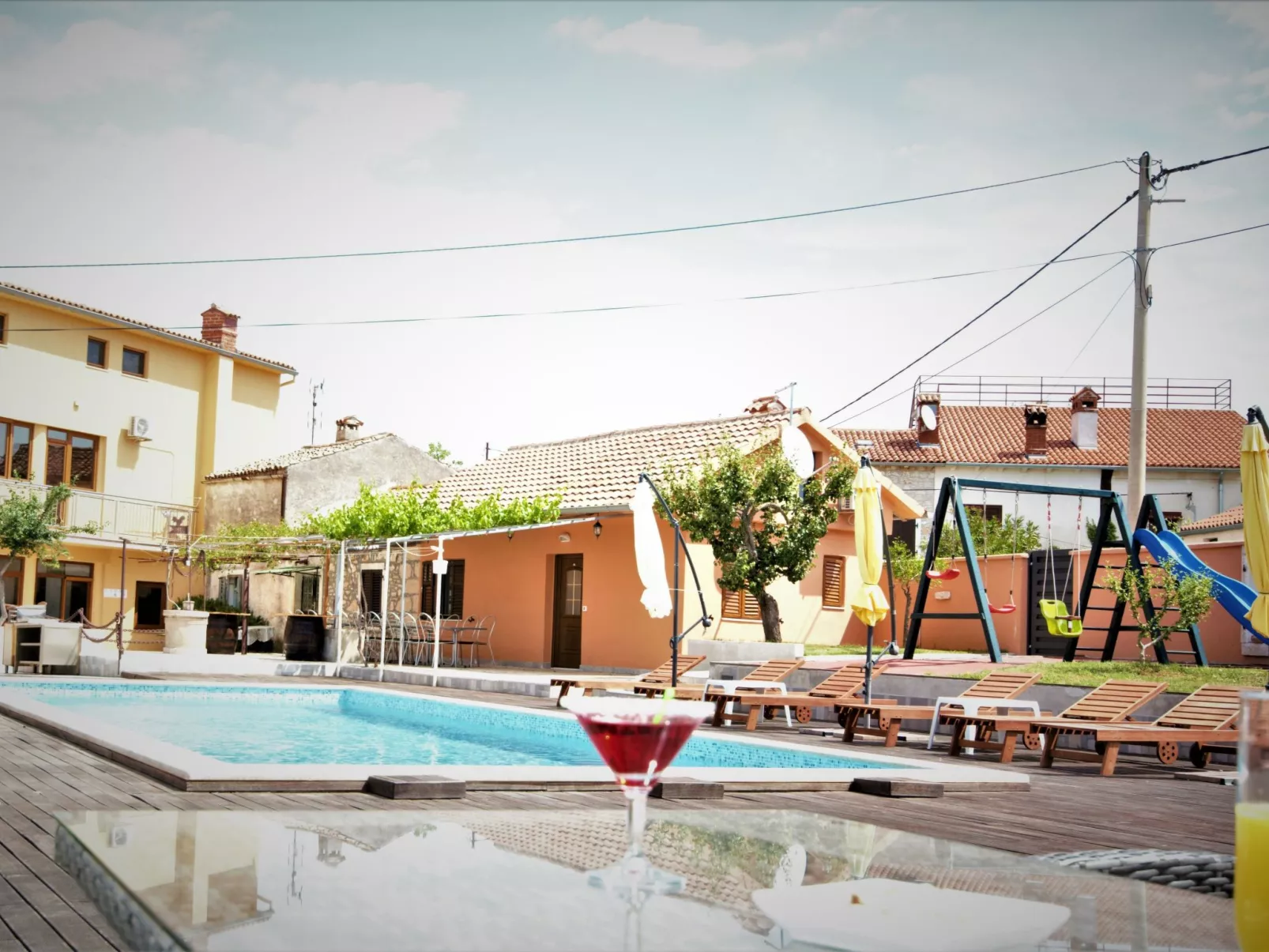 XXL-Ferienhaus "Cokuni" mit privatem Pool-Dehors