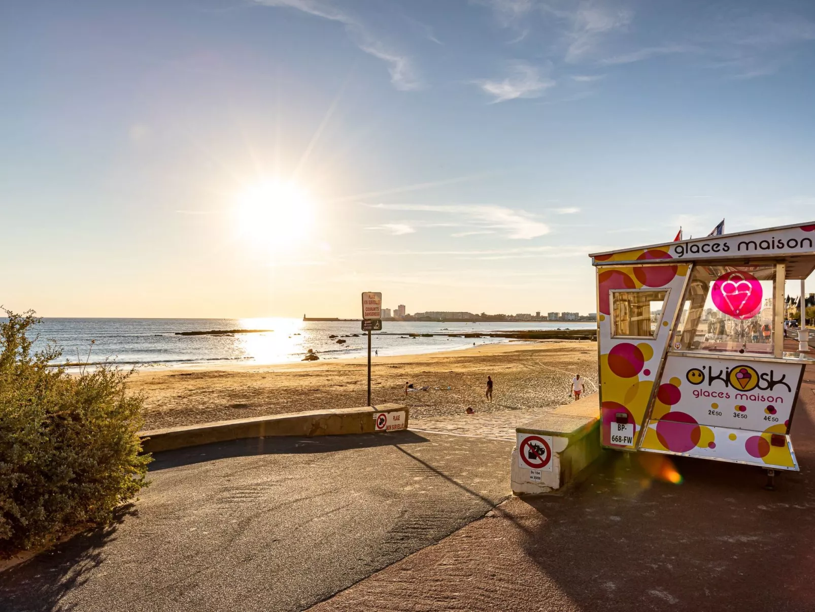 "Acacia" mit eigenem Pool-Draußen