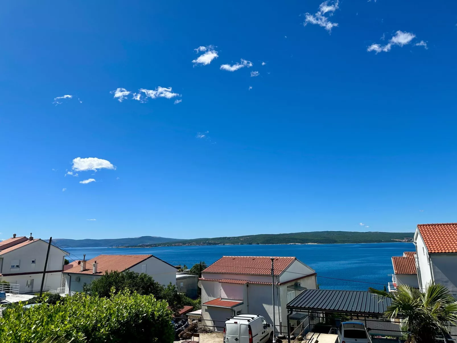 Gesamte Wohnung in Dramalj mit Terrasse und Grill-Draußen