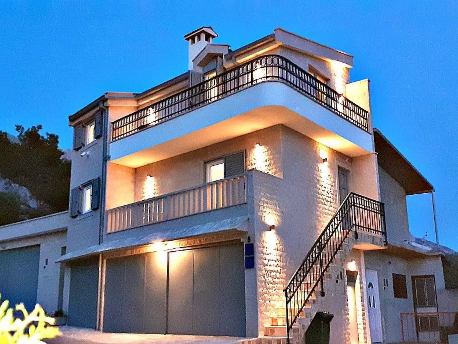 In Baška Voda-Image-tags.info