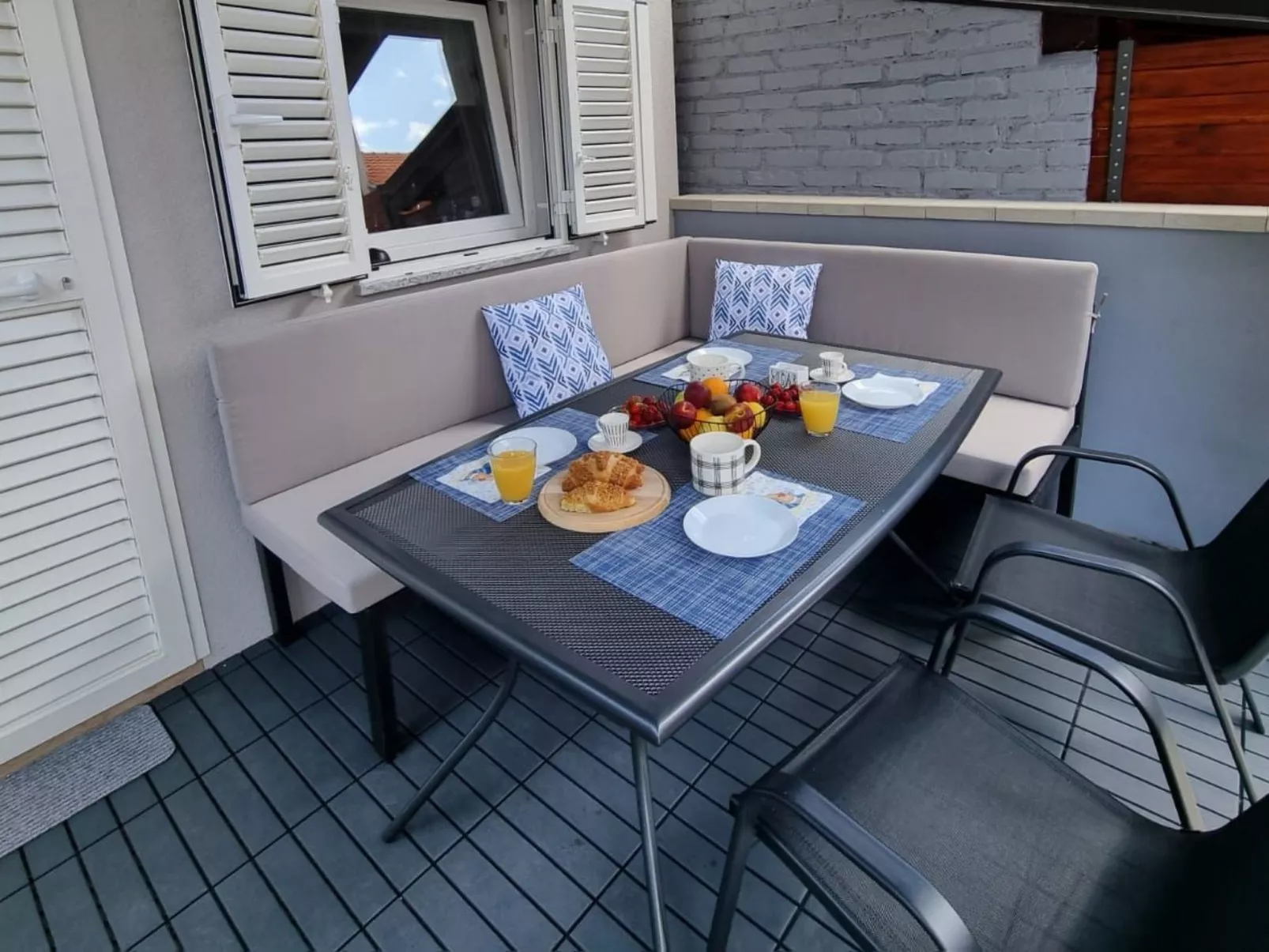 Holiday house Ena-Drinnen