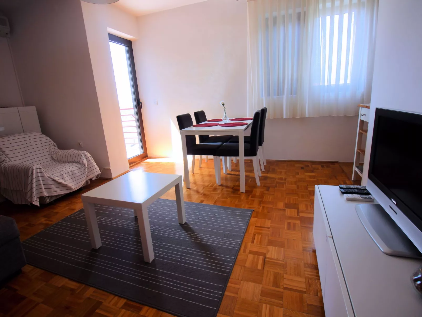 Apartment für zwei Erwachsene und zwei Kinder-Drinnen