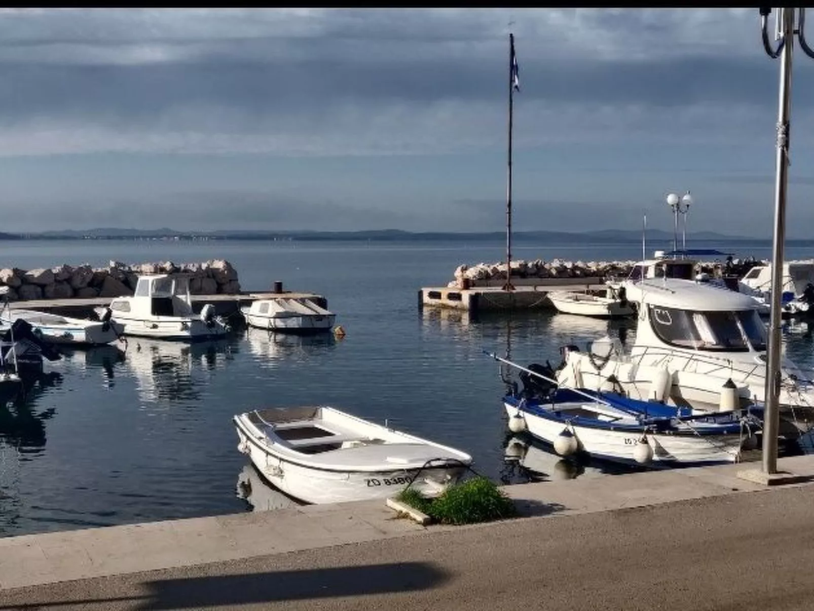 Im Erdgeschoss mit Panorama-Blick-Outside