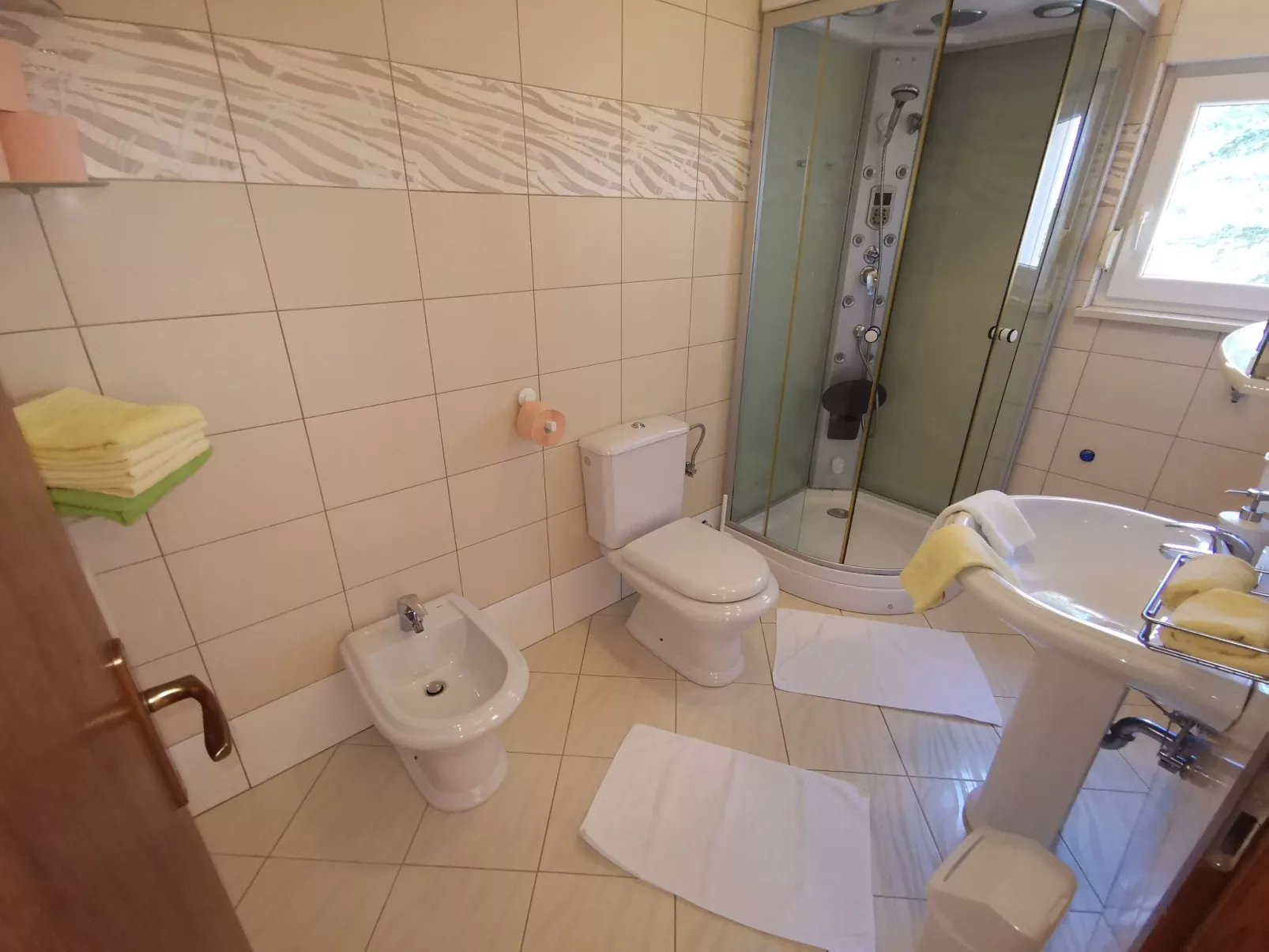 Wohnung für 6 Personen mit Terrasse und Meerblick-Inside