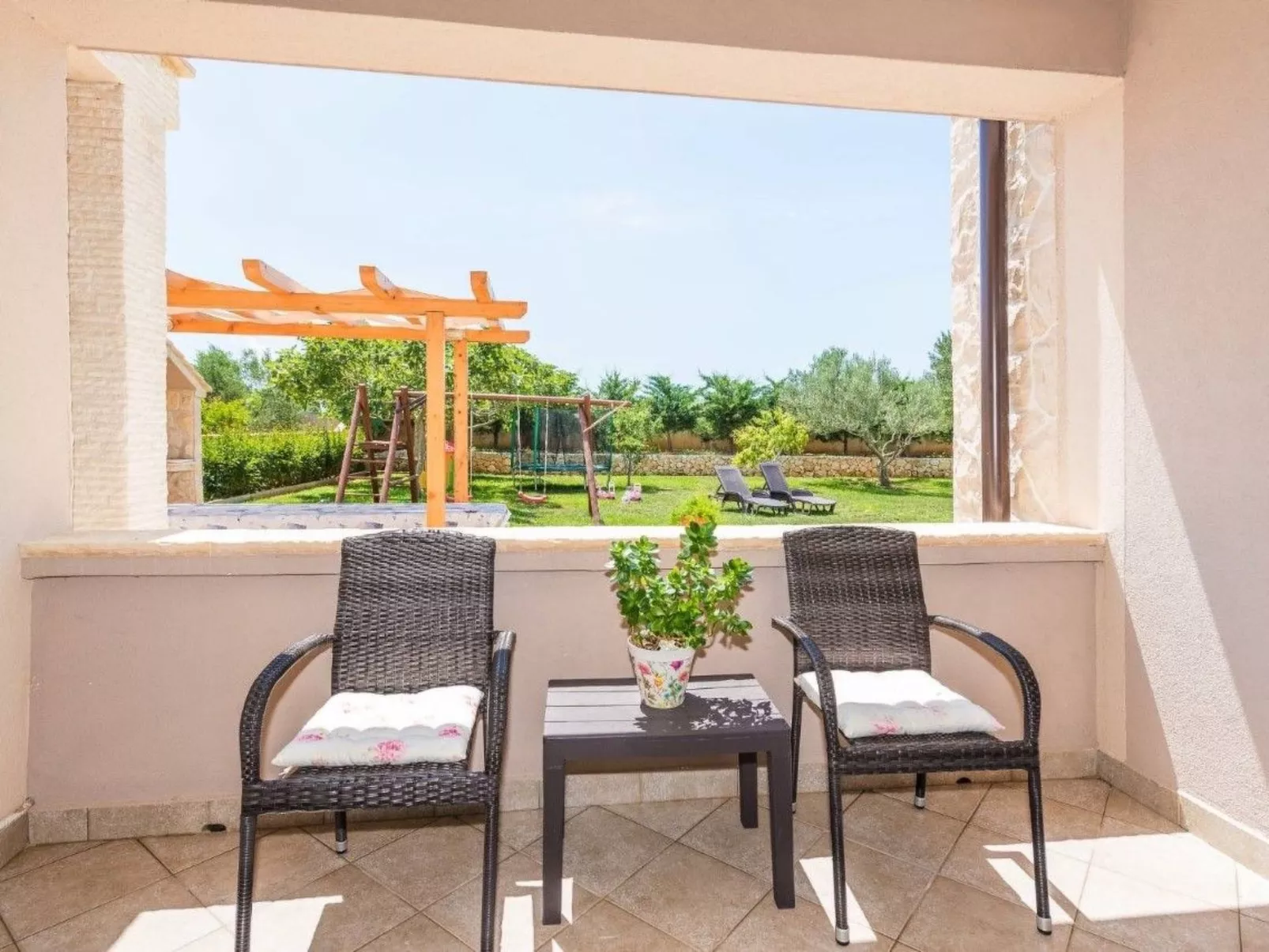 Wohnung Kim Red -von TA Leut Agency-Draußen