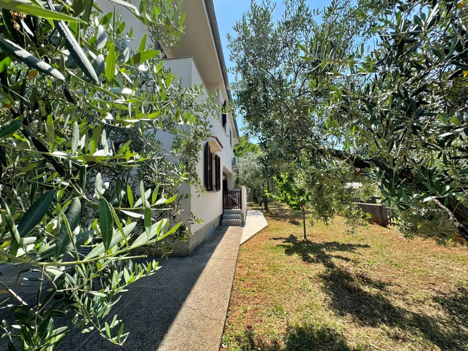 Apartment Dunato I.-Outside