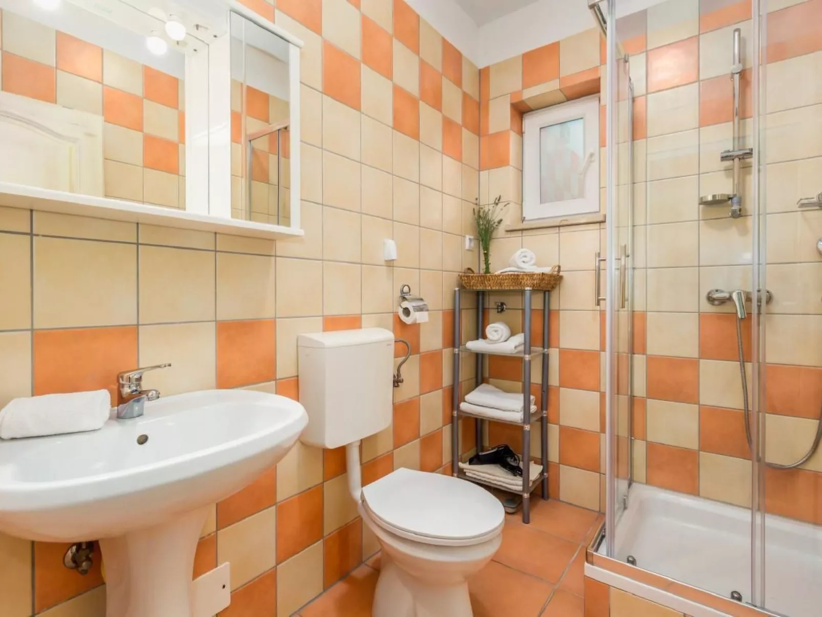 Villa Lidija-Drinnen