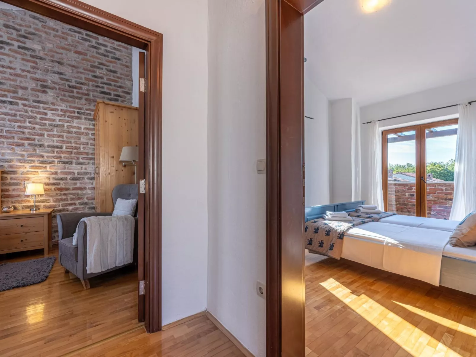 "Paradis 6" mit Whirlpool-Dedans