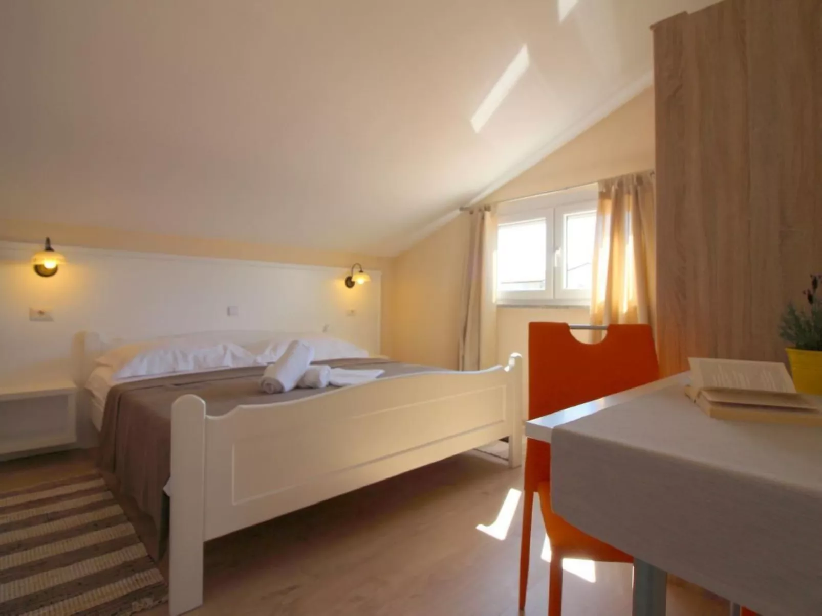 Residence Paradiso 3-Image-tags.info