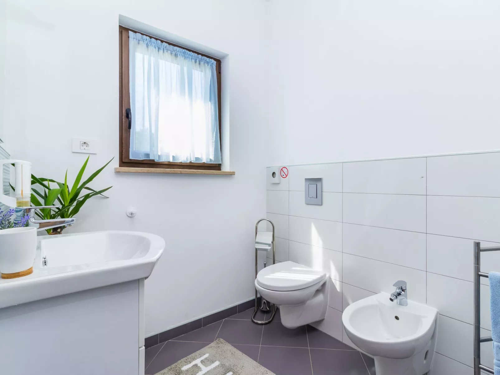 Beeindruckende Luxusvilla mit beheiztem Privatpool-Dedans