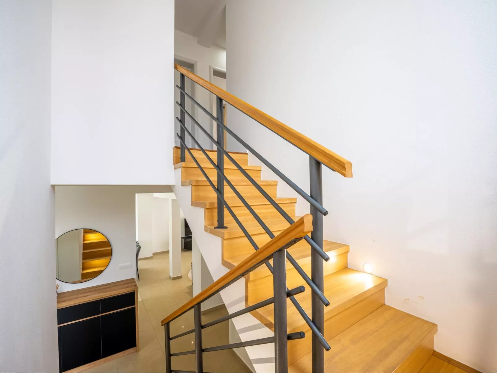 4 Schlafzimmer, 3 Badezimmer, Küche, Wohnzimmer, privater Pool, Grill-Image-tags.info