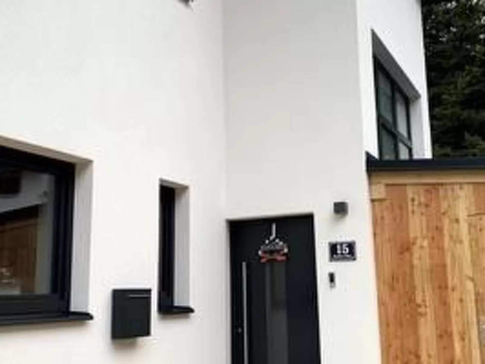 Camelot-Image-tags.info