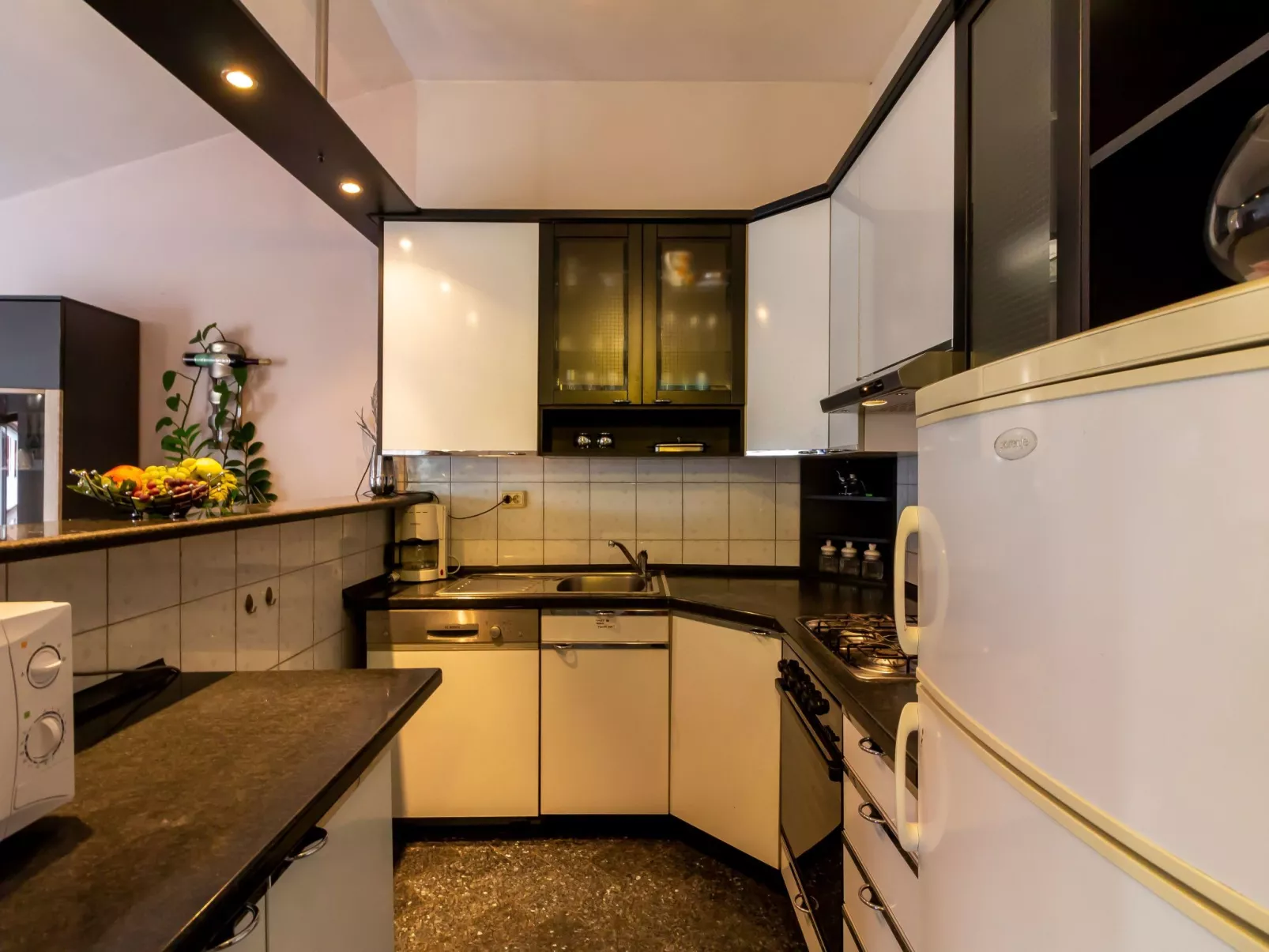 Ferienappartement Edi mit zwei Balkonen-Inside