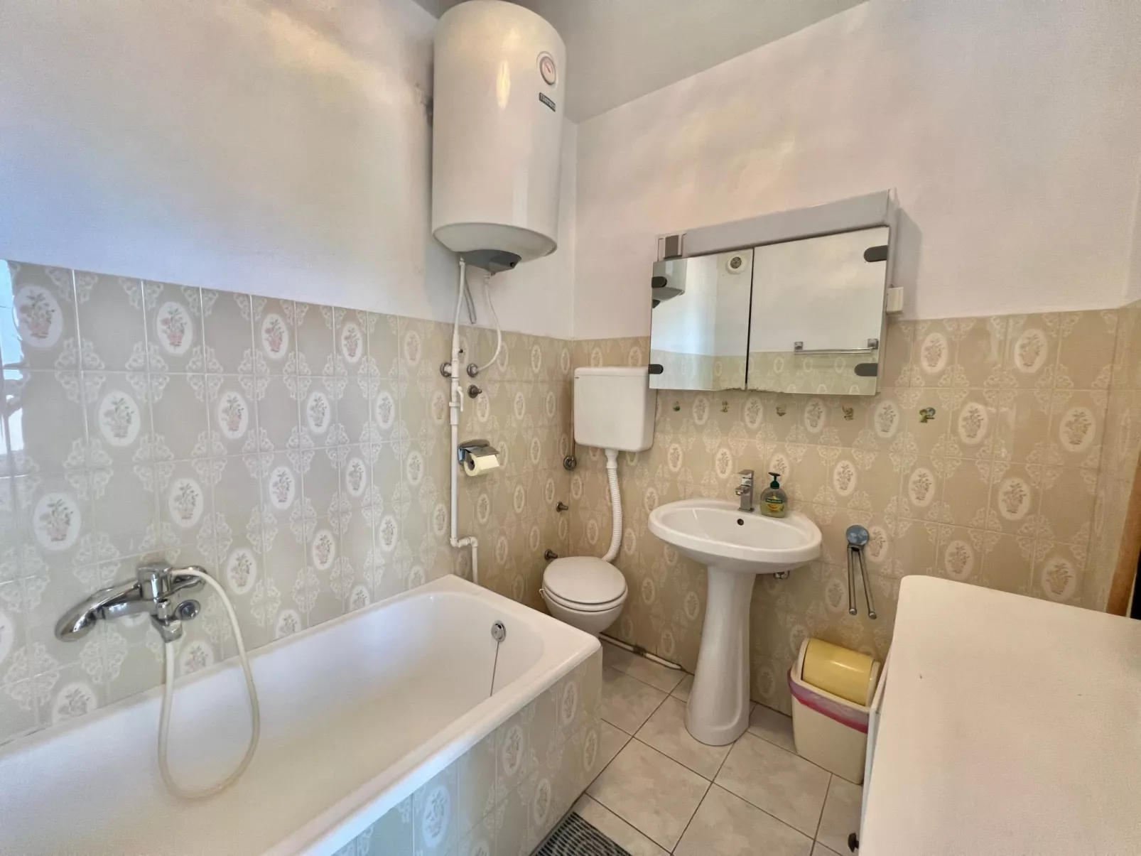 Wohnung in Dramalj mit Grill und Terrasse-Dedans