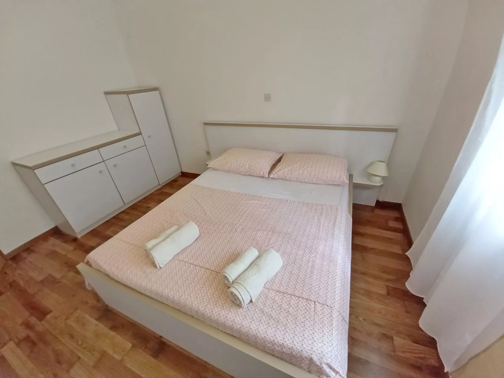Haus in Sveti Kirin mit Privatem Pool, 4 Schlafzimmer-Drinnen